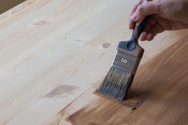 Pintado de muebles y puertas con Pintor Pamplona - Empresa de pintores en Pamplona y Navarra