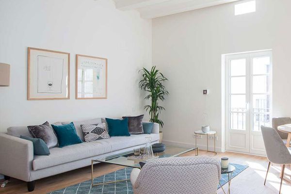 Pintado de pisos con Pintor Pamplona - Empresa de pintores en Pamplona y Navarra