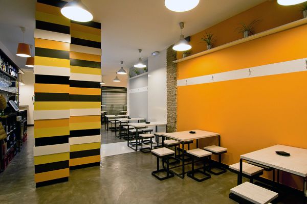 Pintado de restaurantes y bares con Pintor Pamplona - Empresa de pintores en Pamplona y Navarra