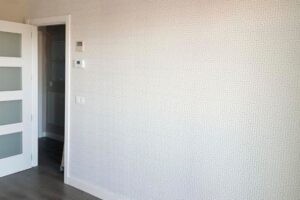 servicio para poner papel pintado en Pamplona, Navarra