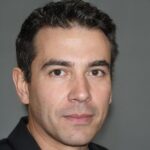 testimonio de Íñigo Arbizu sobre nuestro servicio para colocar papel pintado en Pamplona y Navarra